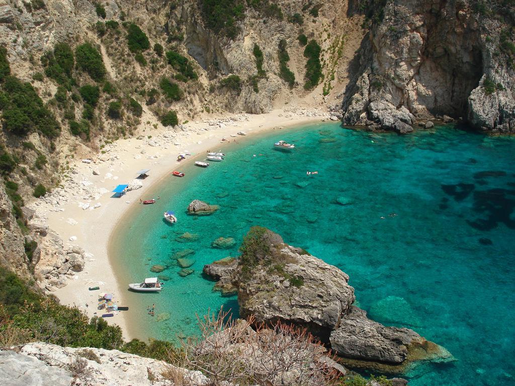 Grecia Willa